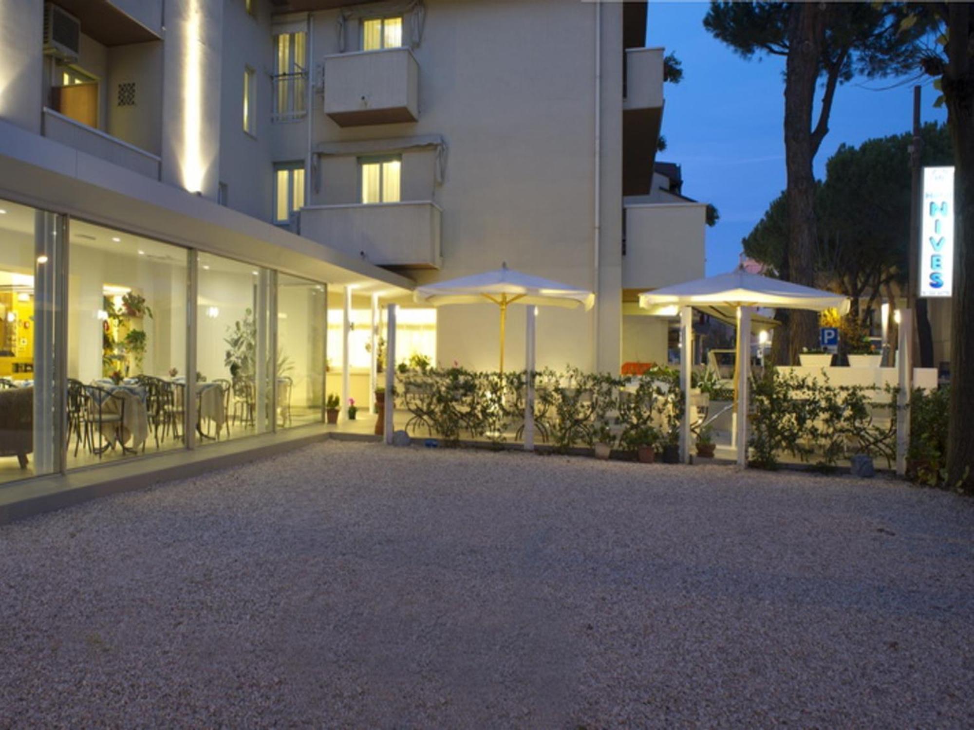 Hotel Nives ريتشوني المظهر الخارجي الصورة