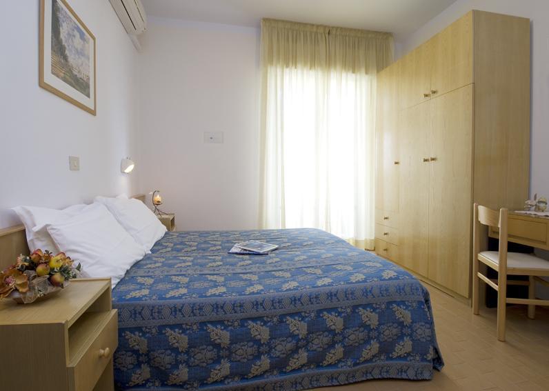 Hotel Nives ريتشوني الغرفة الصورة